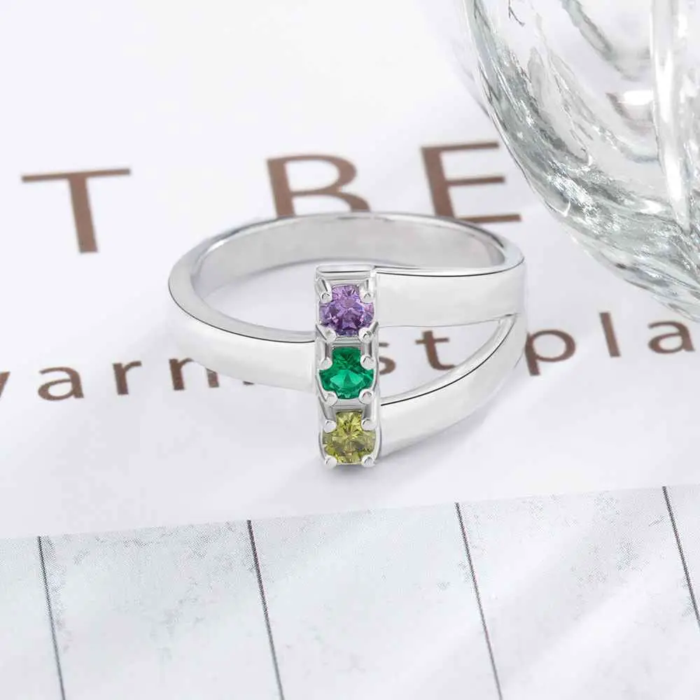 JO Mother's Ring 3 Birthstone Stacked Ribbon Band Mother's Ring 3 Names