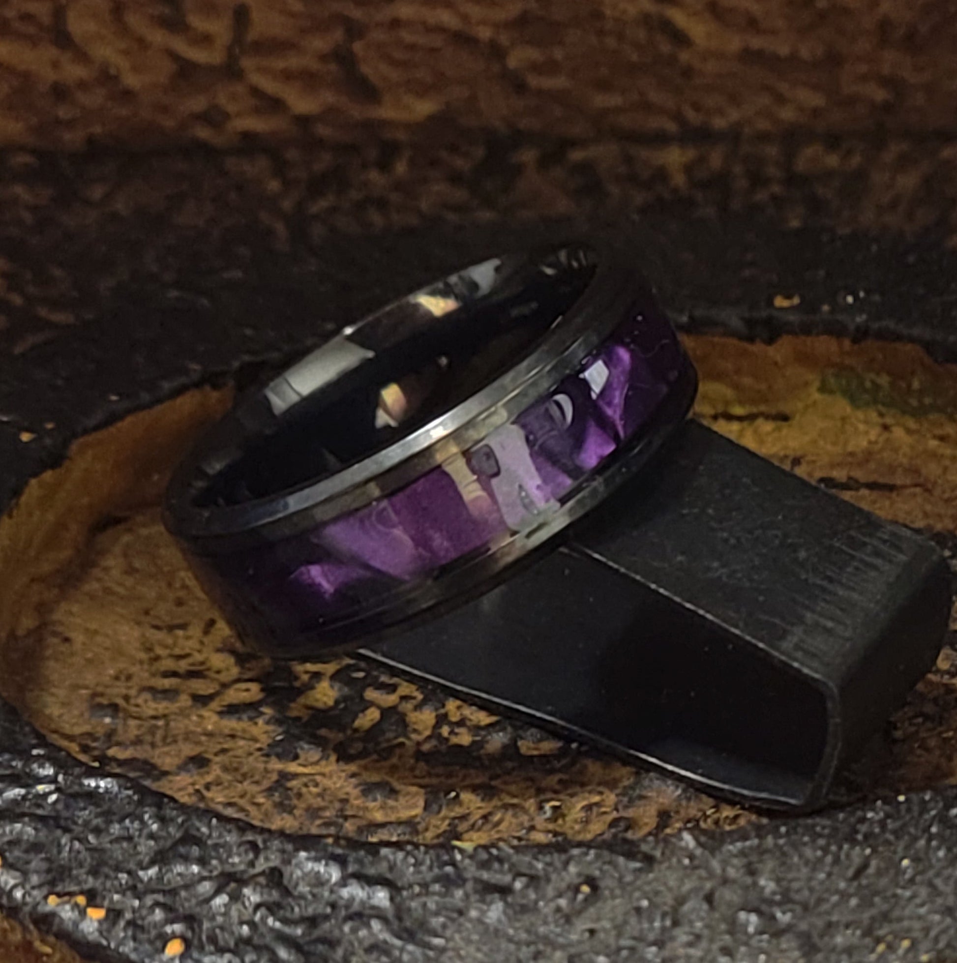 Think Engraved wedding Band Custom Engraved Men's Wedding Ring Chorite Purple - Handwriting Ring