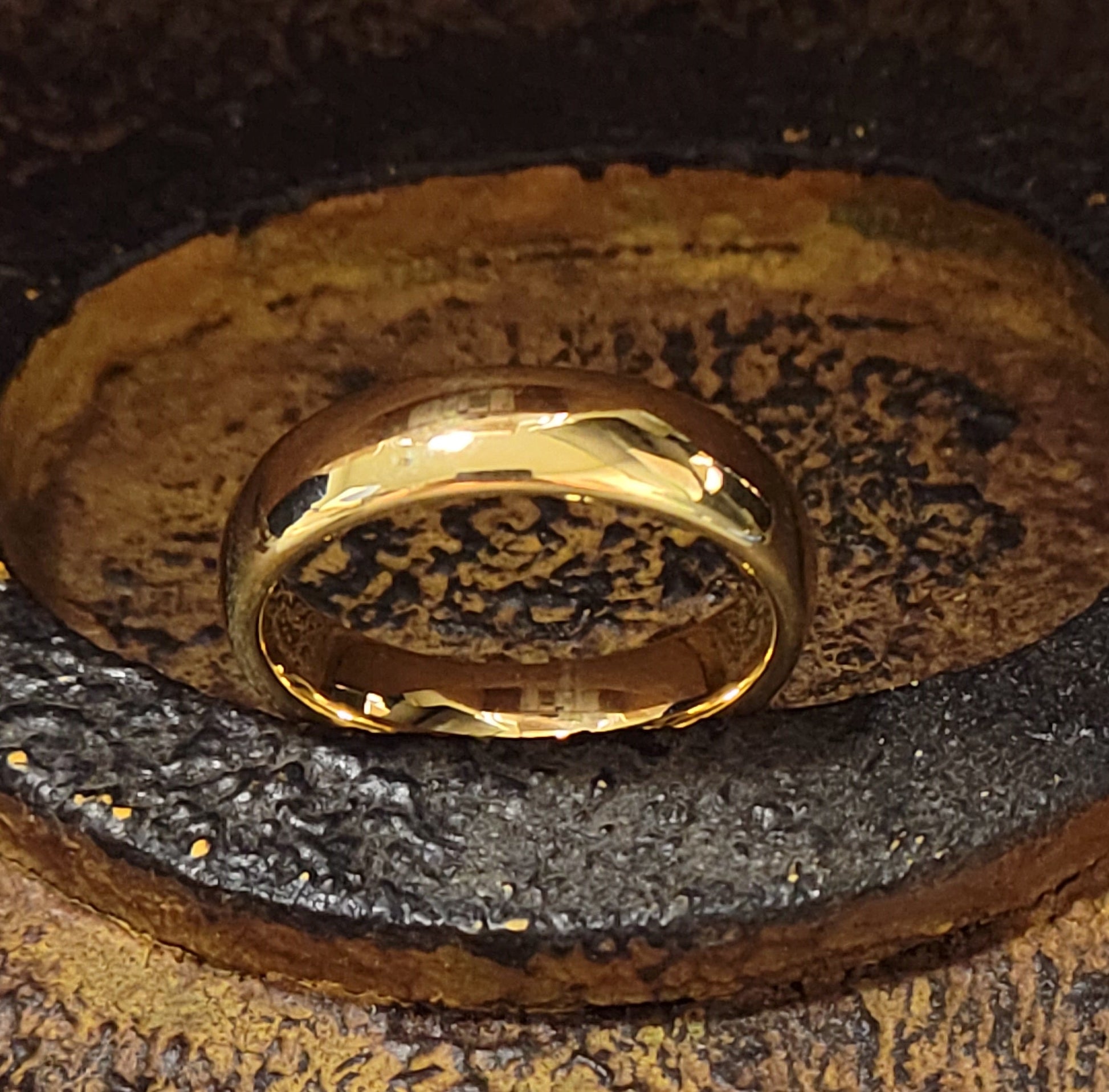 ThinkEngraved wedding Band Custom Engraved Men's Gold Tungsten Wedding Ring - Personalized Handwriting Wedding Ring