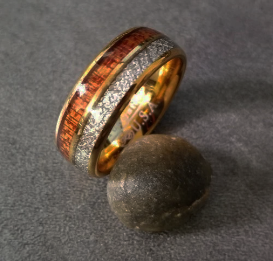 ThinkEngraved wedding Band Personalized Men's Real Tungsten Wedding Band - Wood and Meteorite Inay