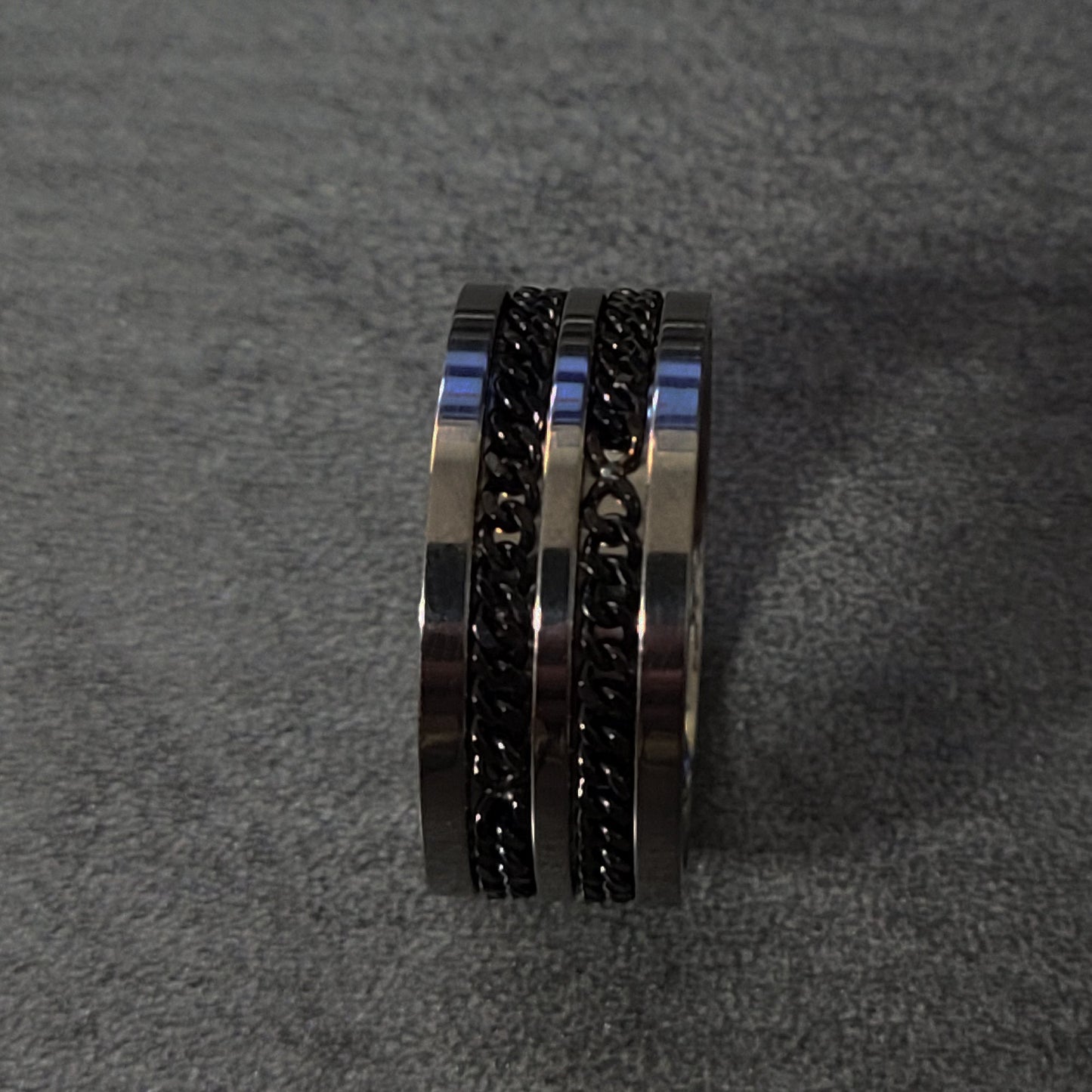 ThinkEngraved wedding Band Personalized Men's Titanium Wedding Band - Silver With Double Chain Inlays