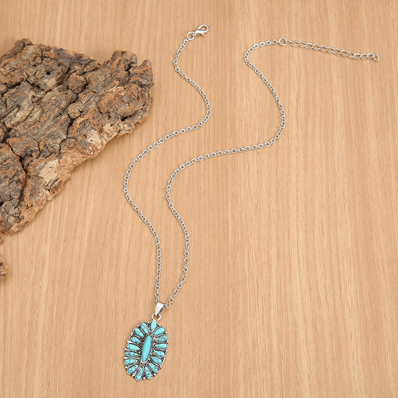 Trendsi Turquoise / One Size Western Oval Faux Turquoise Pendant Necklace