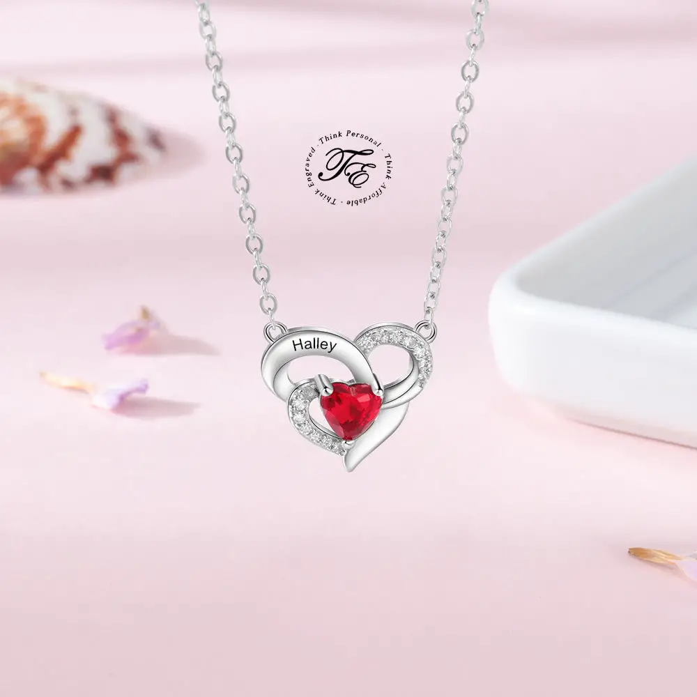 ThinkEngraved mothers necklace Personalized Heart Necklace For Mom, Daughter or Girlfriend 1 Name