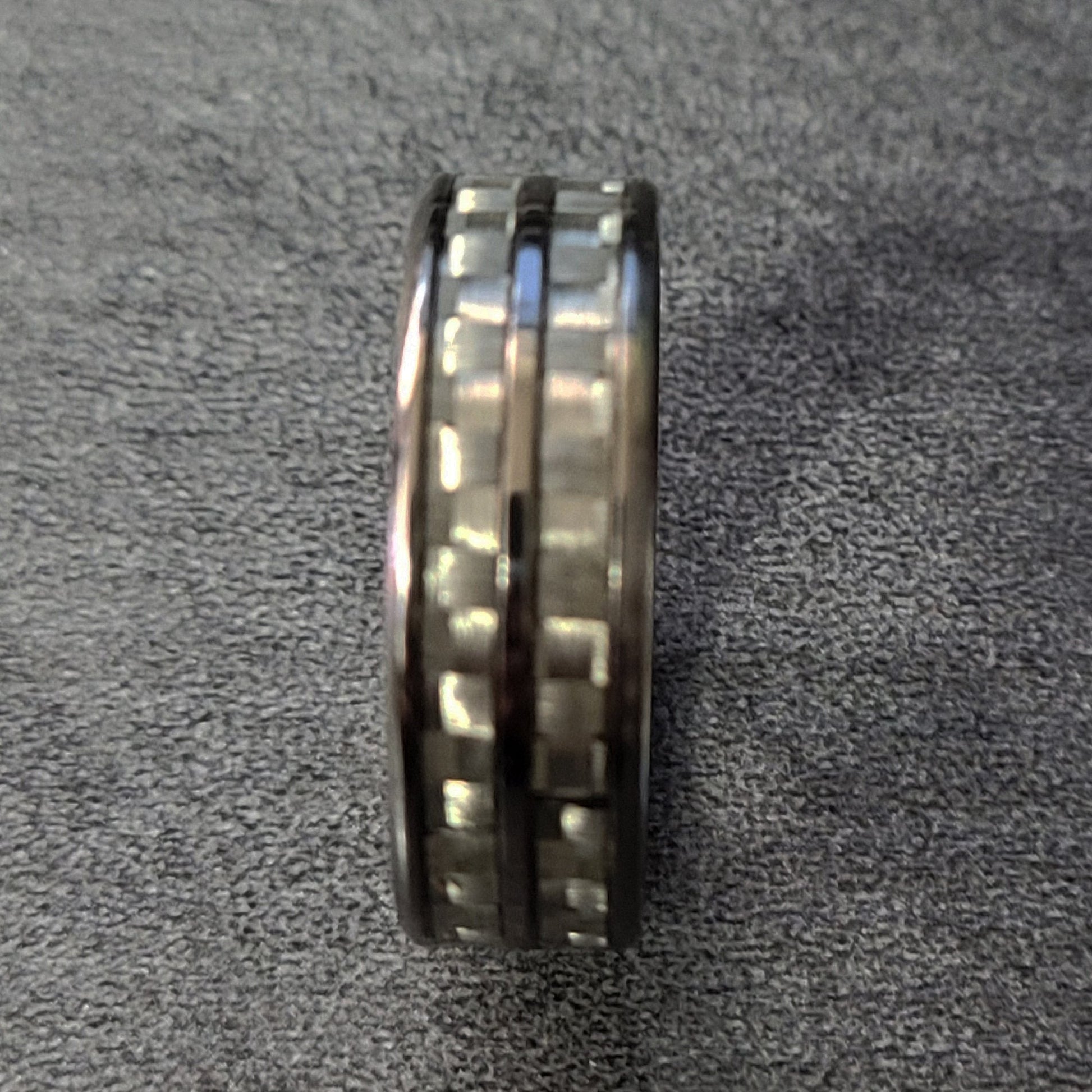 ThinkEngraved wedding Band Personalized Men's Titanium Wedding Band - Double Carbon Fiber Inalys