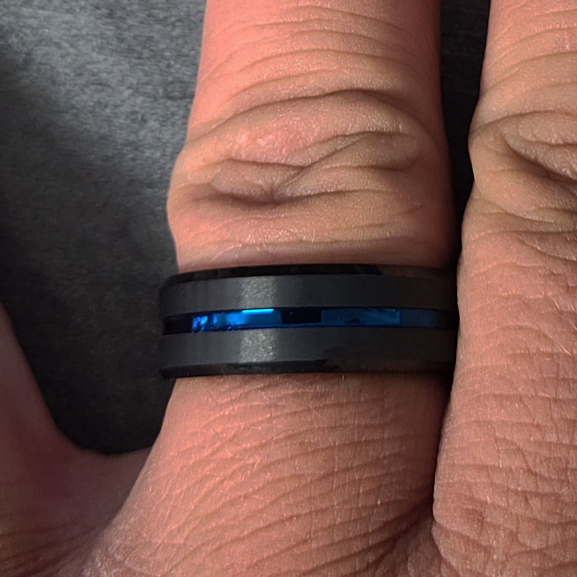 ThinkEngraved wedding Band Personalized Men's Wedding Ring Band Grooved Thin Blue Line