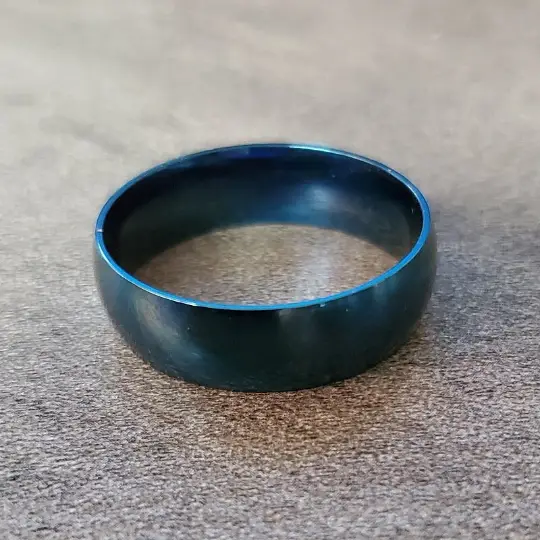 ThinkEngraved wedding Band Personalized Women's Blue Wedding or Promise Ring - Engraved Ring