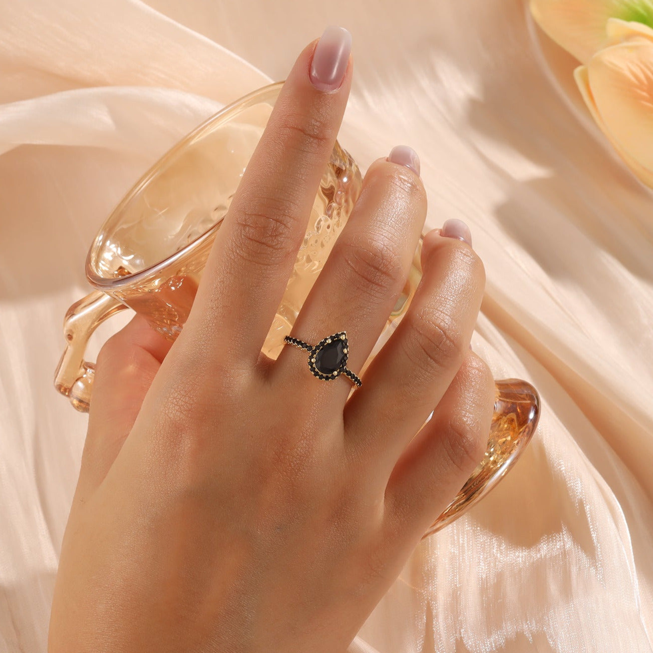 LENOR | Women's Onyx Engagement Ring | Diamonds - TCR